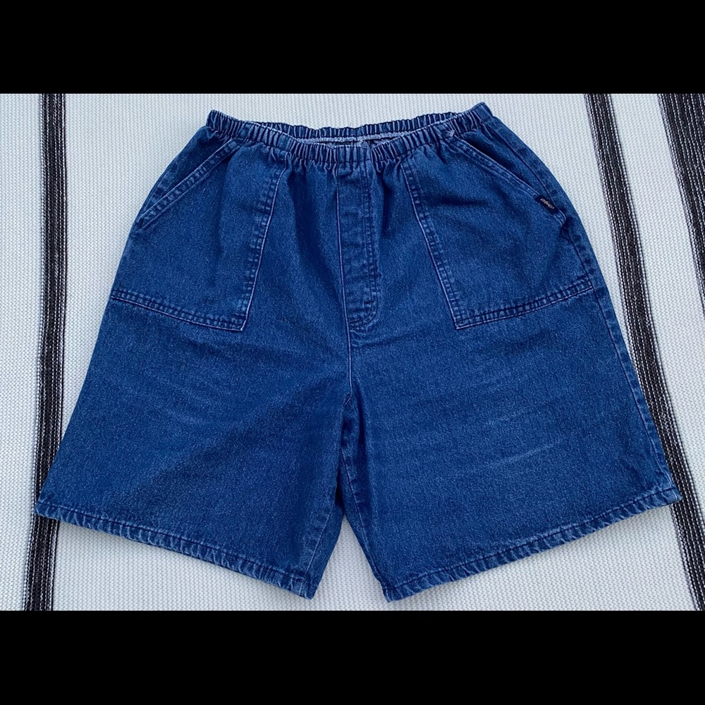 Vintage 100% cotton blue denim summer shorts size 12 high waisted
